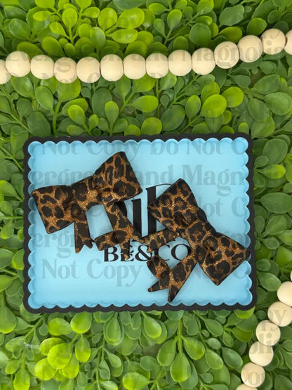 Bow Straw Topper