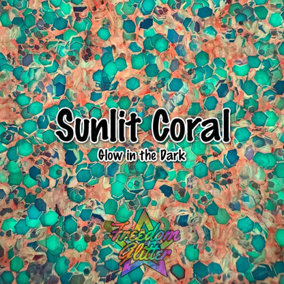 Sunlit Coral (Glow Glitter)